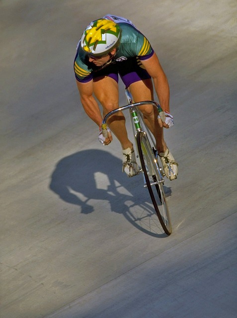 也凸显了团 也凸显了团