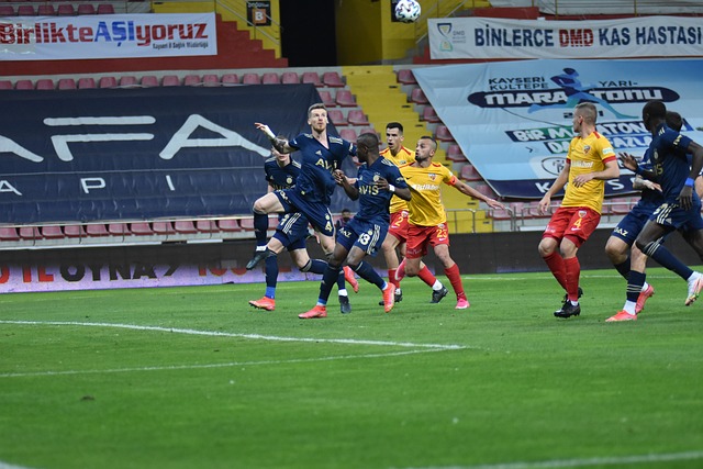 超俱乐部的 超俱乐部的